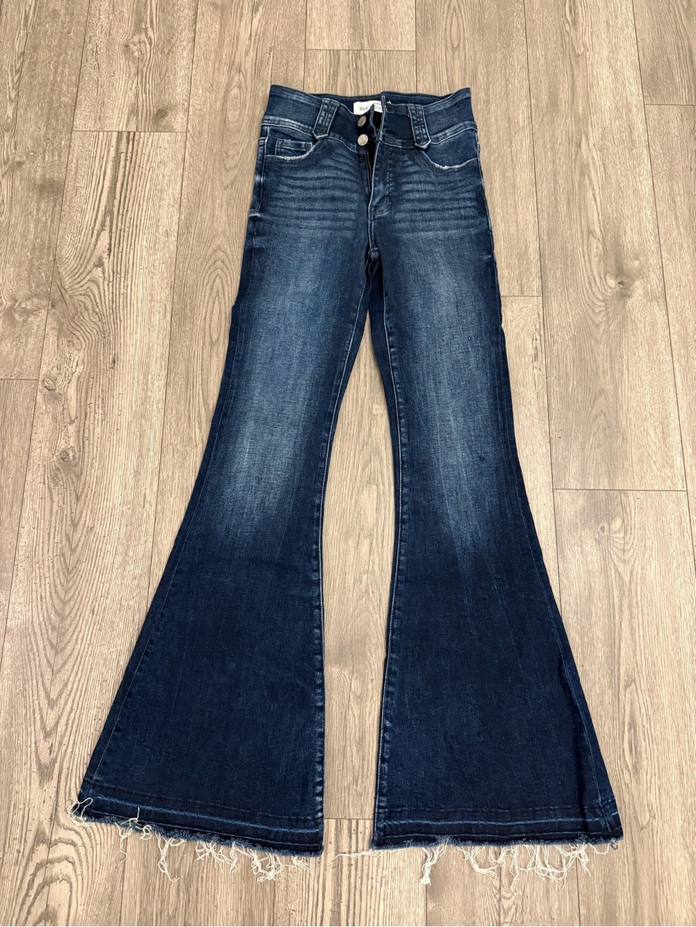 Buckle BKE Parker High Rise Super Flare Raw Hem Women’s 24x34.5 Denim Pant Jeans